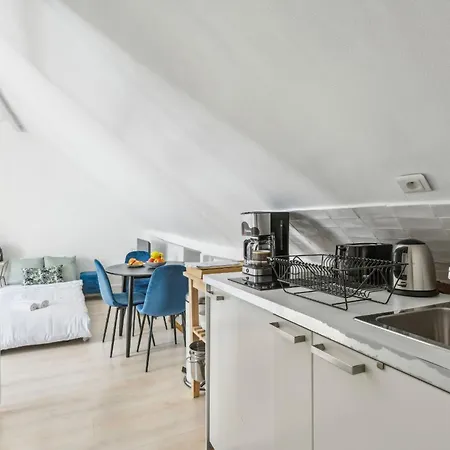 Pont Neuf & Jardin Du Luxembourg - Cityapartmentstay * Paris