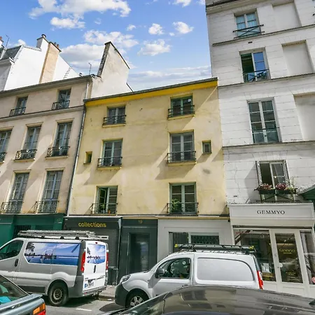 Pont Neuf & Jardin Du Luxembourg - Cityapartmentstay Apartment *